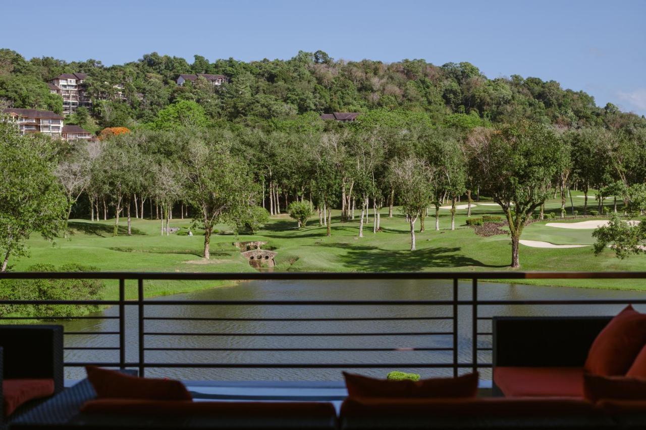Blue Canyon Country Club Mai Khao Exteriör bild