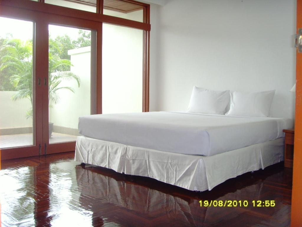 Blue Canyon Country Club Mai Khao Exteriör bild